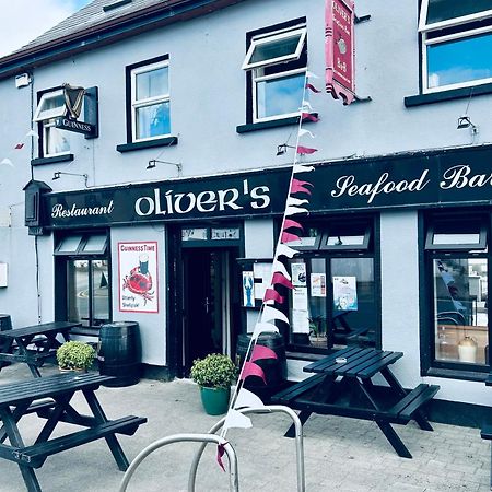 Oliver'S Seafood Bar, Bed & Breakfast Cleggan Esterno foto